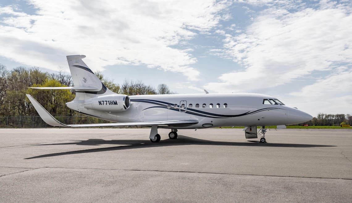 Aircraft Exterior - Falcon 2000LXS