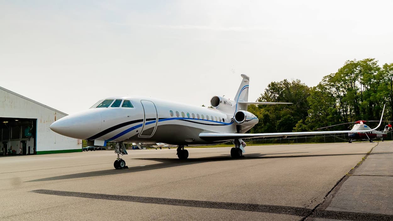Private Flight Jet - Falcon 900EX Jet