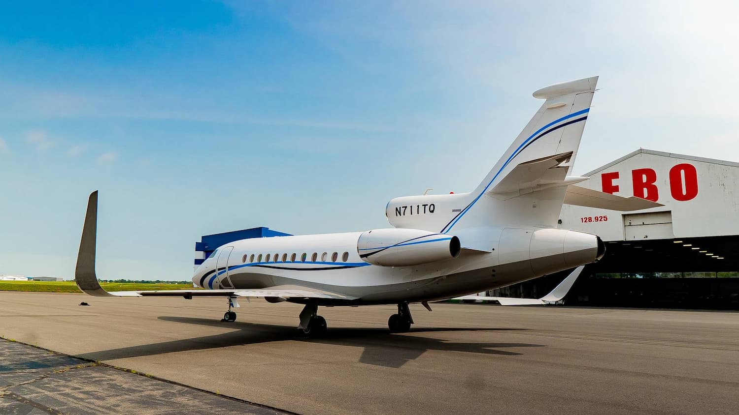 Aircraft Exterior - Falcon 900EX Jet